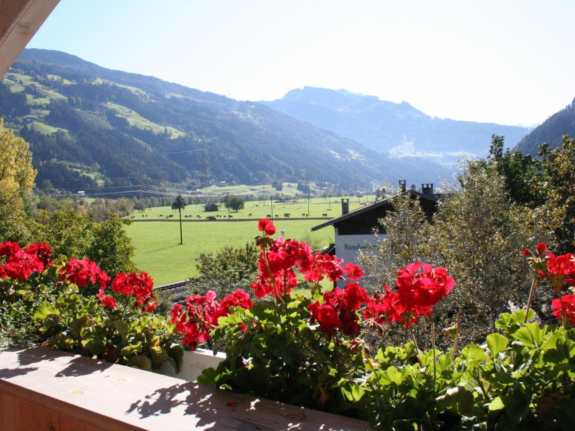 Apartment With Terrace In Aschau Im Zillertal Exterior foto